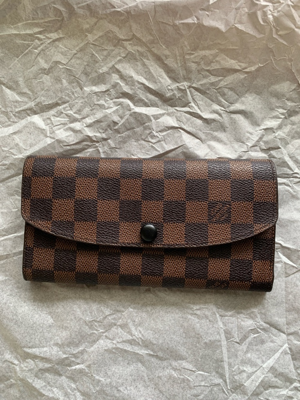 LV 1:1 - Checkered Brown Wallet - Foldover Snap Closure